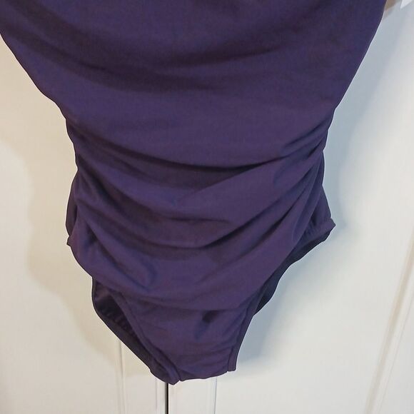 Miraclesuit Elegant Purple Swimsuit NWT Size 10 - Picture 4 of 8